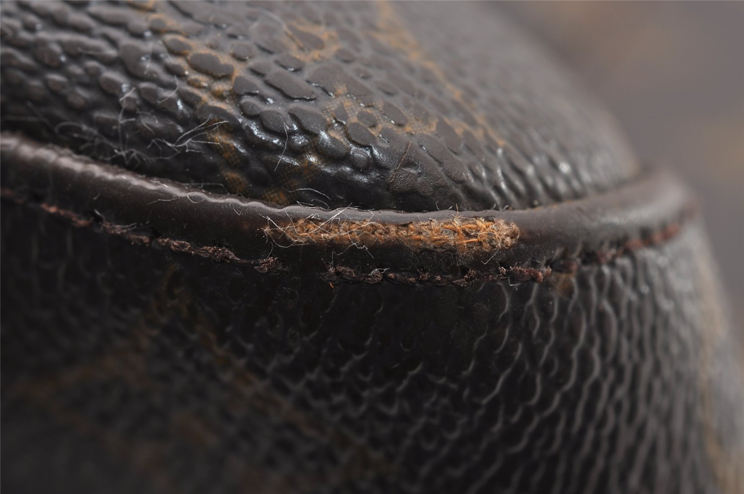 Authentic Louis Vuitton Monogram Looping GM Shoulder Bag M51145 LV 4208I