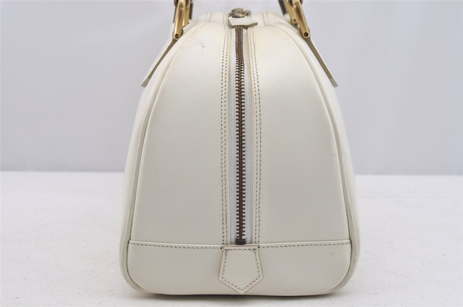 Authentic BURBERRY Vintage Leather Shoulder Hand Boston Bag White 4217I