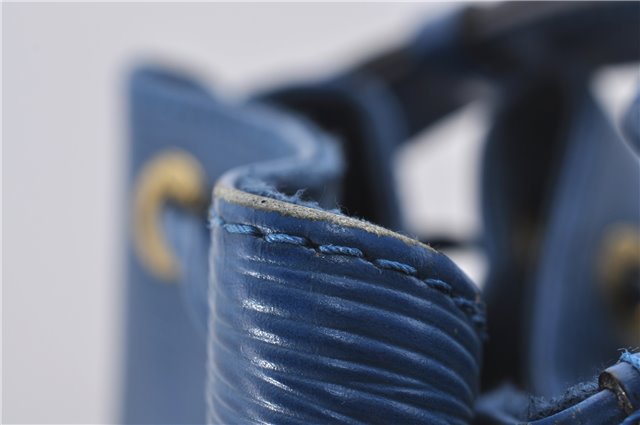 Authentic Louis Vuitton Epi Petit Noe Blue Shoulder Bag M44105 LV 4225D