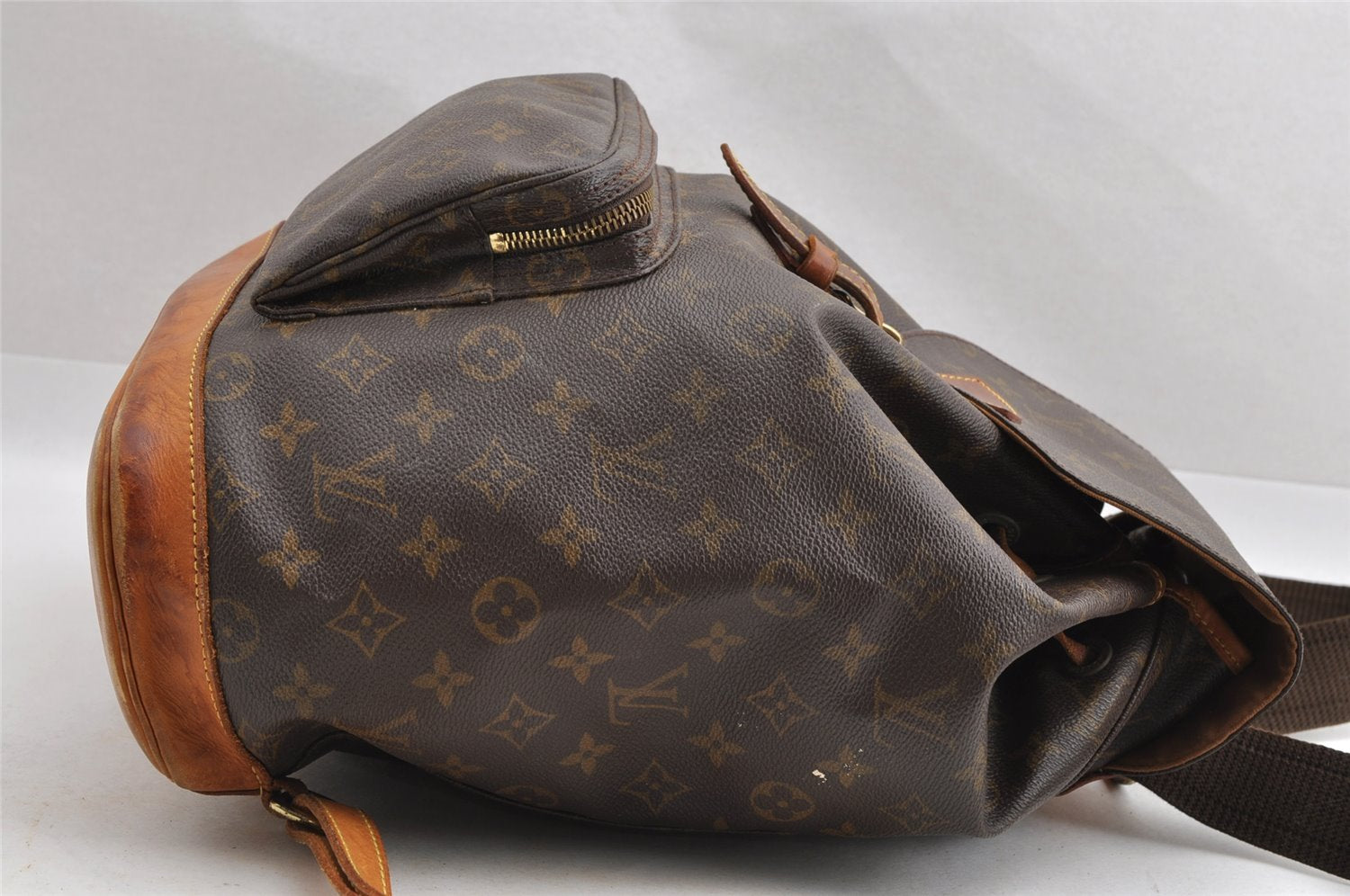 Authentic Louis Vuitton Monogram Montsouris GM Backpack M51135 LV 4226I