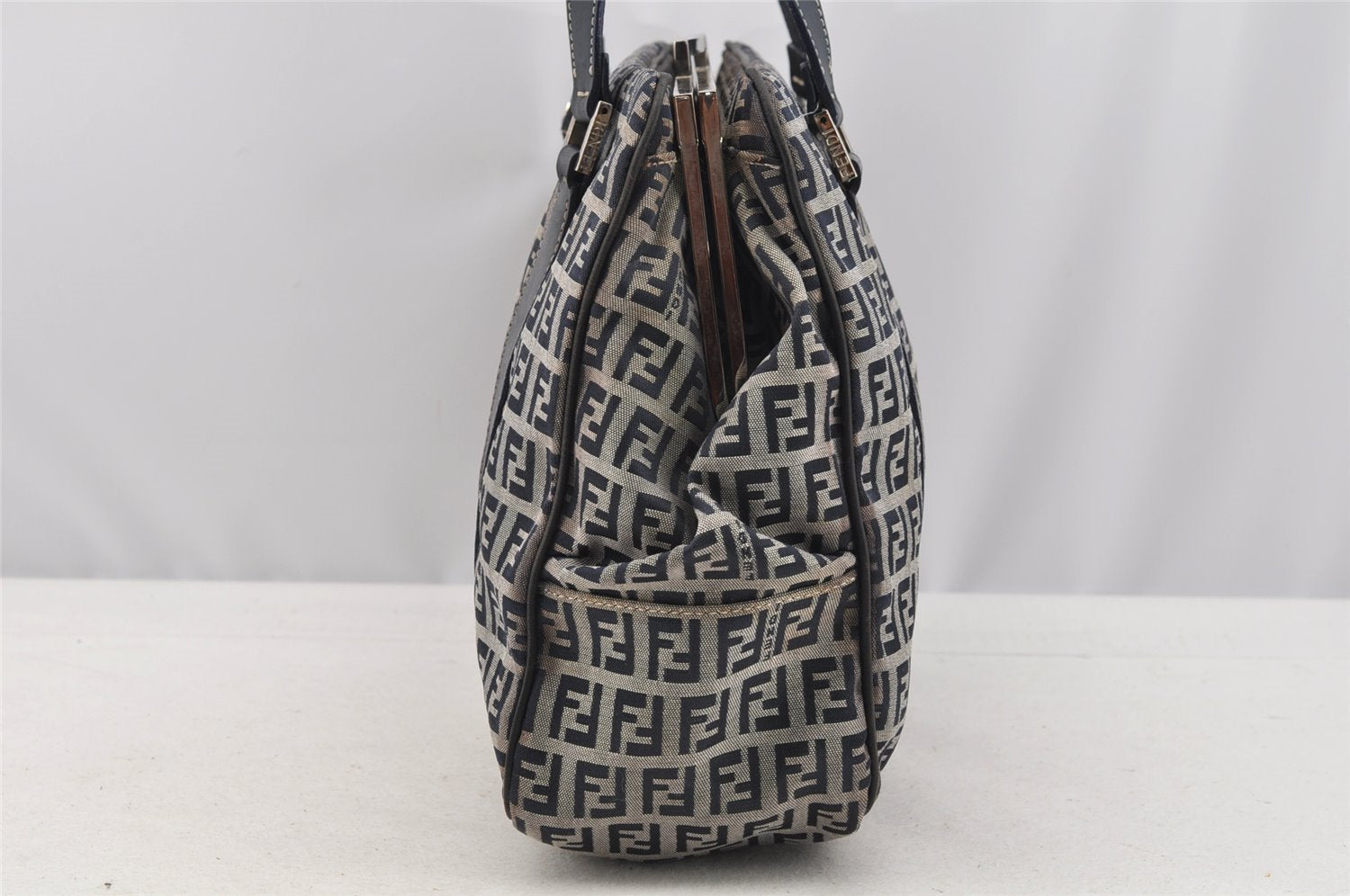 Authentic FENDI Zucchino Shoulder Hand Bag Canvas Leather Navy Blue 4230I