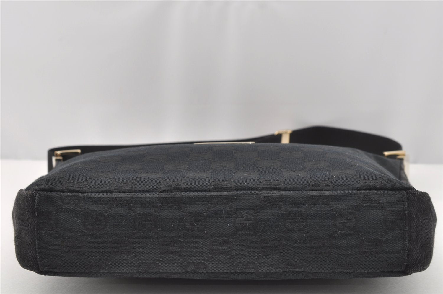 Authentic GUCCI Shoulder Cross Body Bag GG Canvas Leather 0190433 Black 4232I