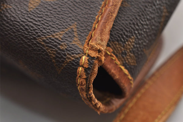 Authentic Louis Vuitton Monogram Sac Bazas Shoulder Cross Bag M99013 LV 4236I