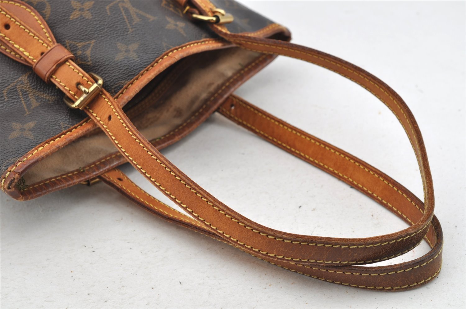 Authentic Louis Vuitton Monogram Bucket PM Shoulder Tote Bag M42238 Junk 4243I