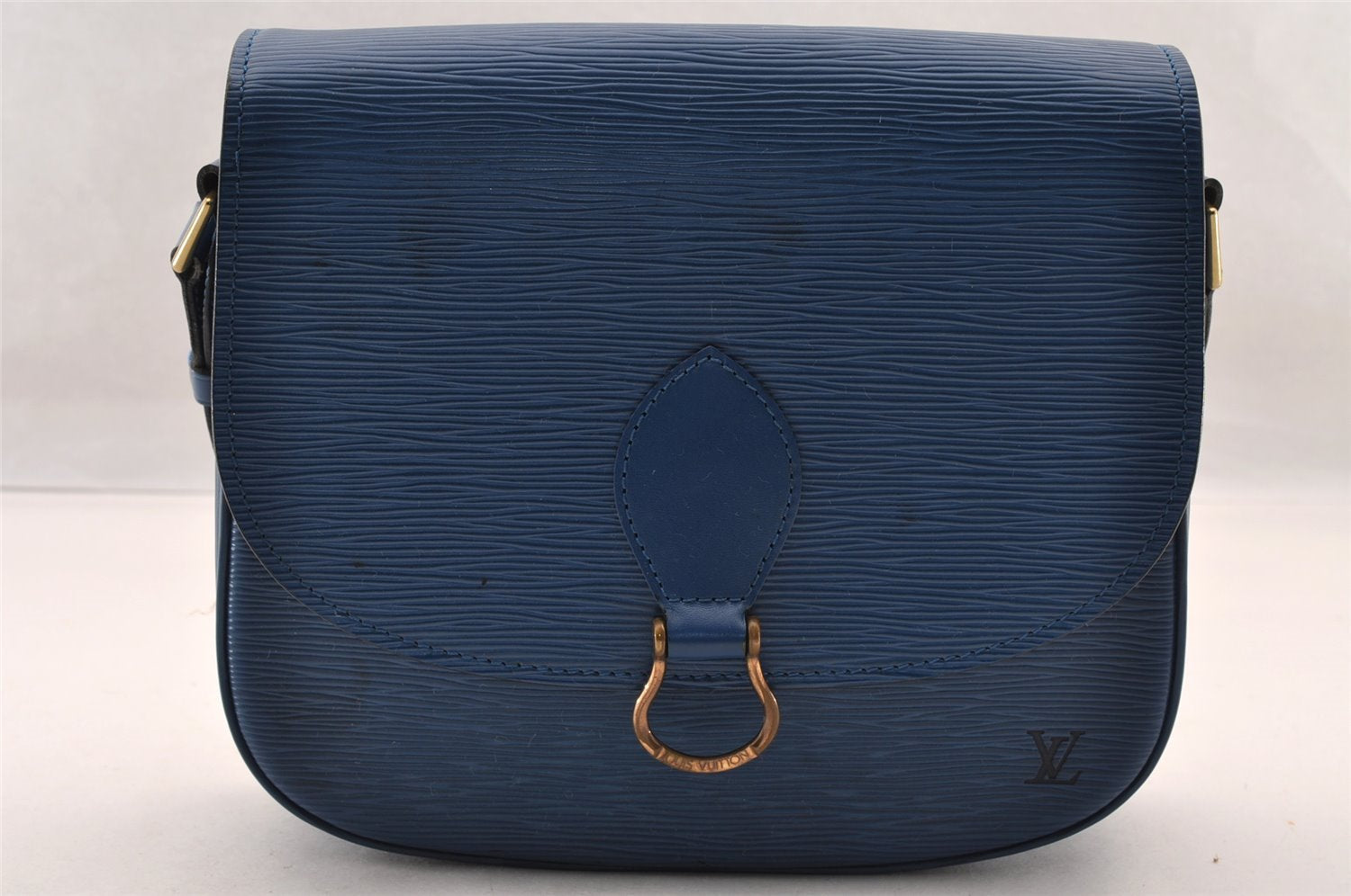 Authentic Louis Vuitton Epi Saint Cloud GM Shoulder Cross Bag M52195 Blue 4263I