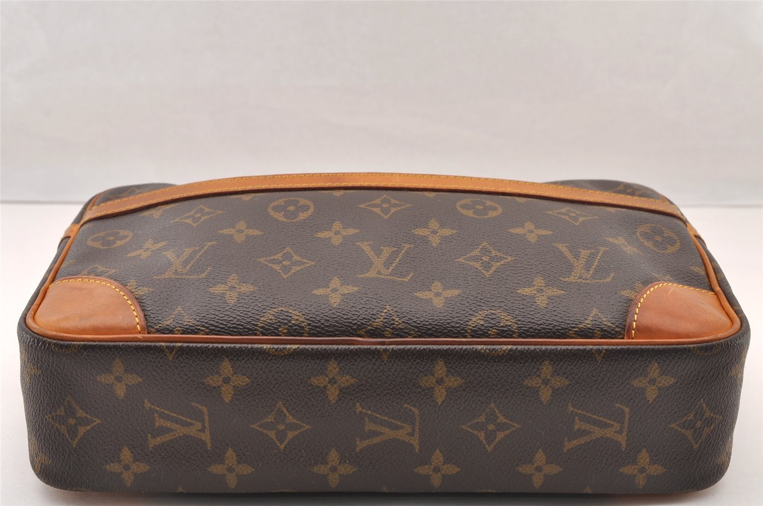 Authentic Louis Vuitton Monogram Compiegne 28 Clutch Hand Bag M51845 LV 4266I