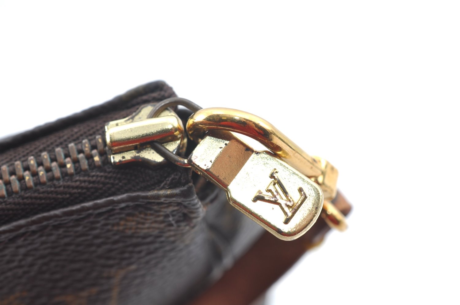 Authentic Louis Vuitton Monogram Pochette Accessoires Pouch M51980 LV 4270F