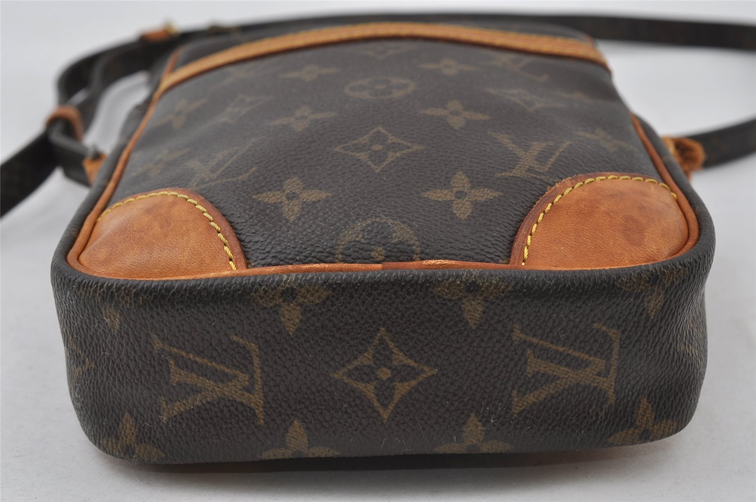 Authentic Louis Vuitton Monogram Danube Shoulder Crossbody Bag M45266 Junk 4276I