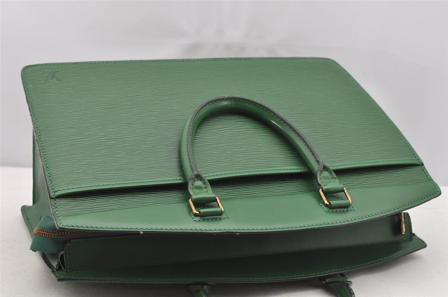 Authentic Louis Vuitton Epi Riviera Hand Bag Green M48184 LV 4278I