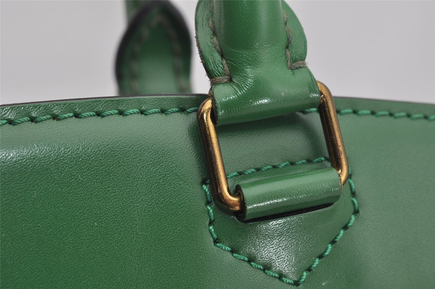 Authentic Louis Vuitton Epi Riviera Hand Bag Green M48184 LV 4278I