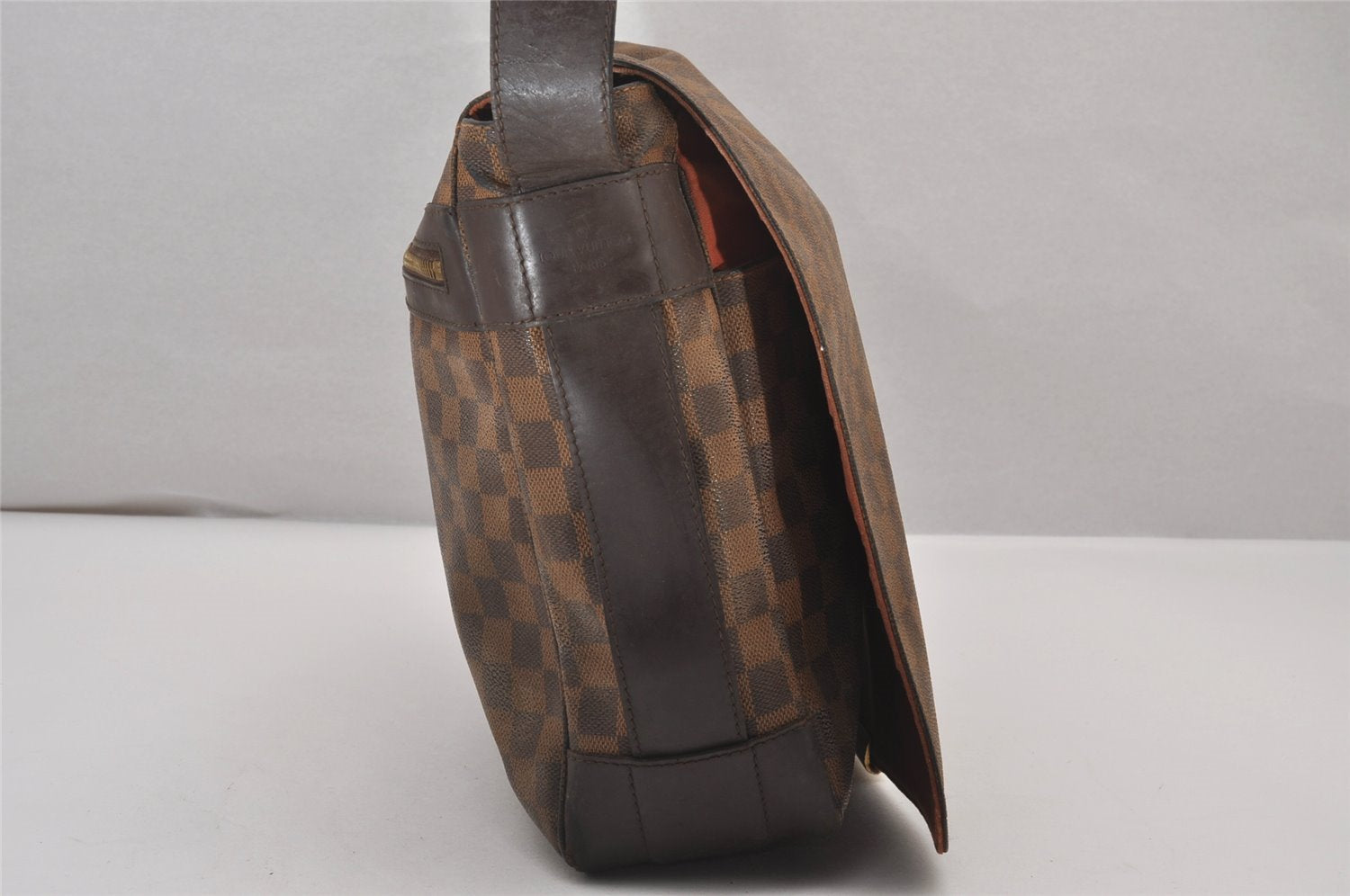 Authentic Louis Vuitton Damier Bastille Shoulder Cross Body Bag N45258 LV 4280I