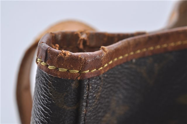 Authentic Louis Vuitton Monogram Bucket GM Shoulder Bag M42236 LV Junk 4282D