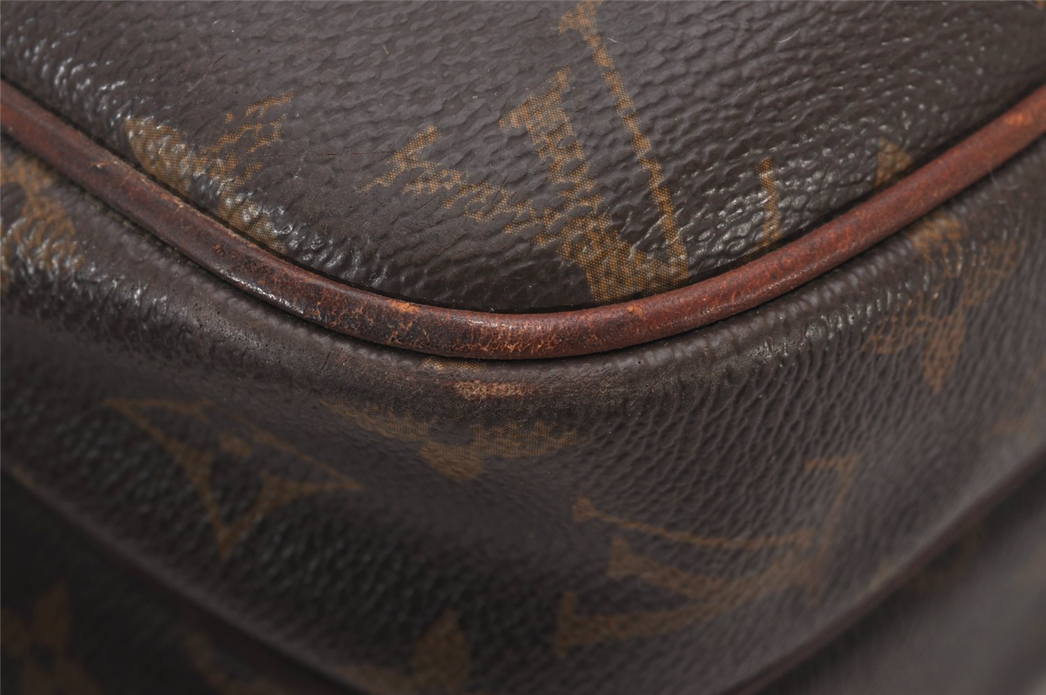 Authentic Louis Vuitton Monogram Reporter PM Shoulder Cross Bag M45254 LV 4282I