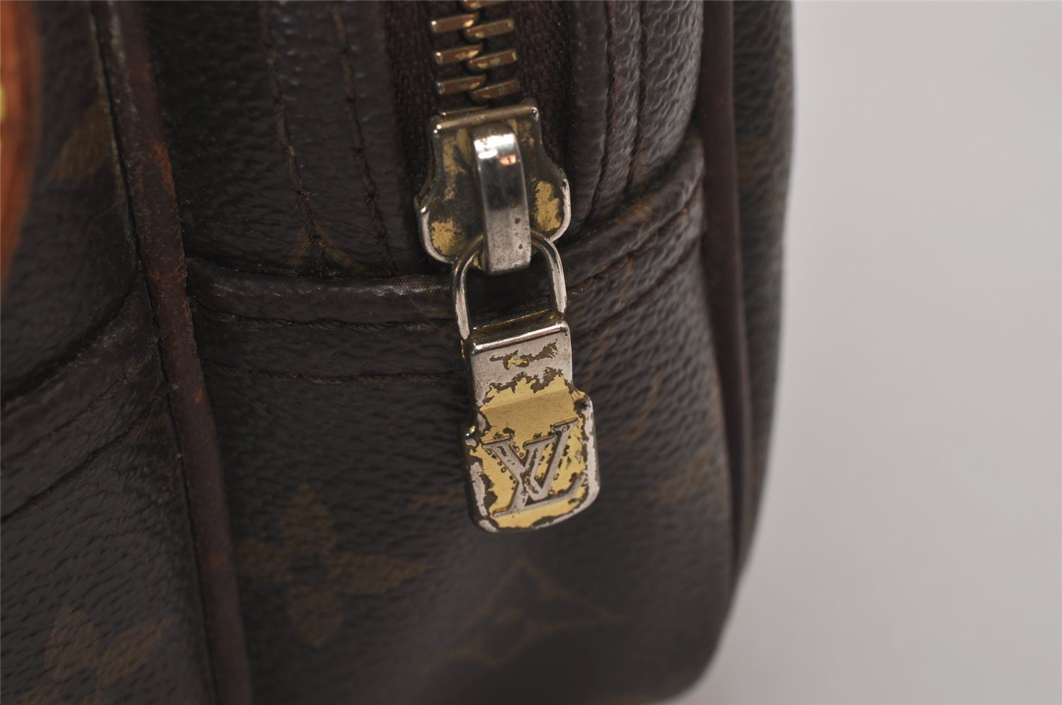 Authentic Louis Vuitton Monogram Reporter PM Shoulder Cross Bag M45254 LV 4282I