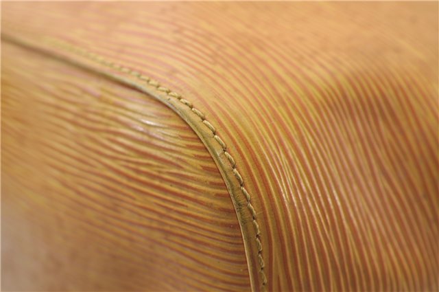 Authentic Louis Vuitton Epi Petit Noe Shoulder Bag Purse Yellow M44109 LV 4289D