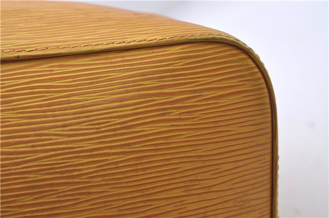 Authentic Louis Vuitton Epi Petit Noe Shoulder Bag Purse Yellow M44109 LV 4289D