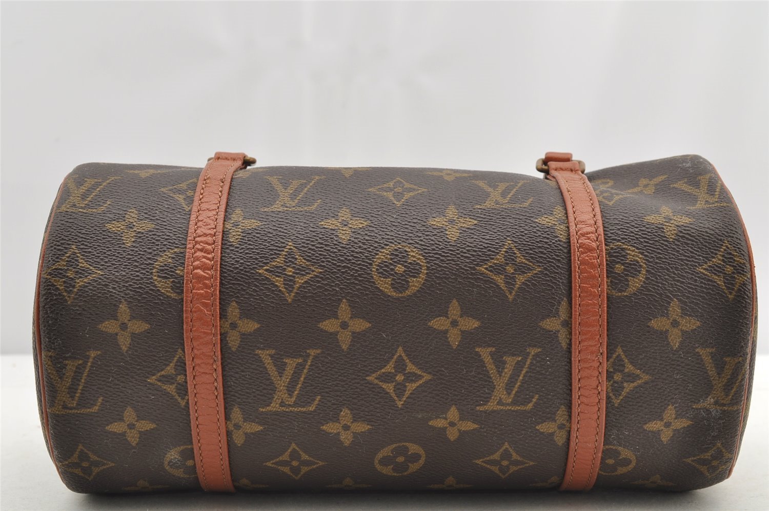 Authentic Louis Vuitton Monogram Papillon 26 Hand Bag Old Model LV 4297I