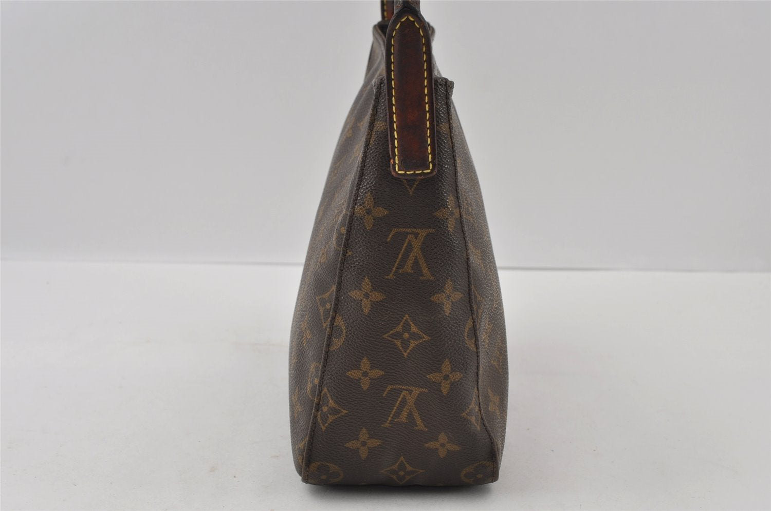Authentic Louis Vuitton Monogram Looping MM Shoulder Bag M51146 LV Junk 4303I