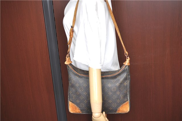 Auth Louis Vuitton Monogram Boulogne 30 Shoulder Cross Bag M52165 LV Junk 4307B