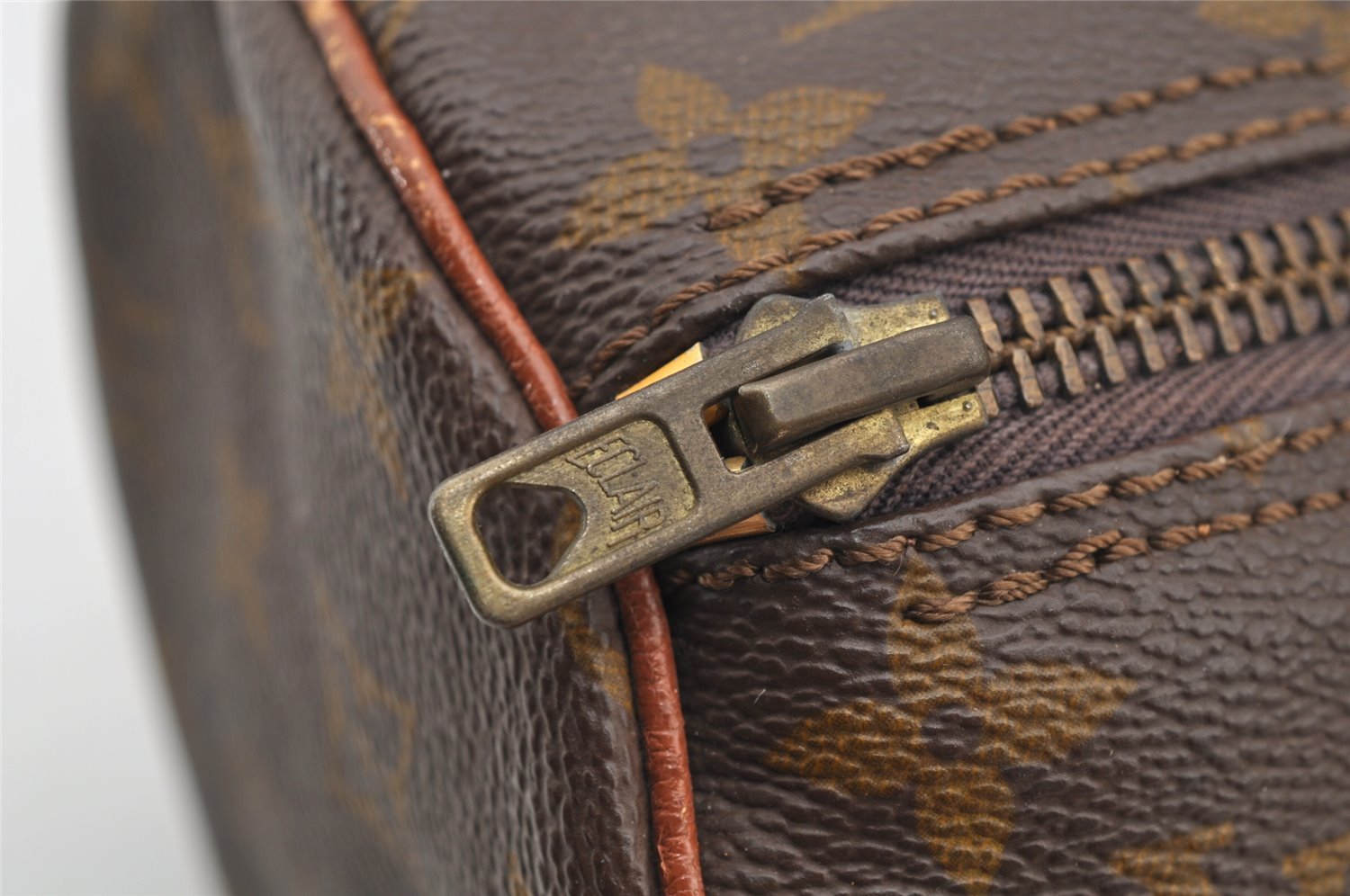 Authentic Louis Vuitton Monogram Papillon 30 Hand Bag Old Model LV 4307I