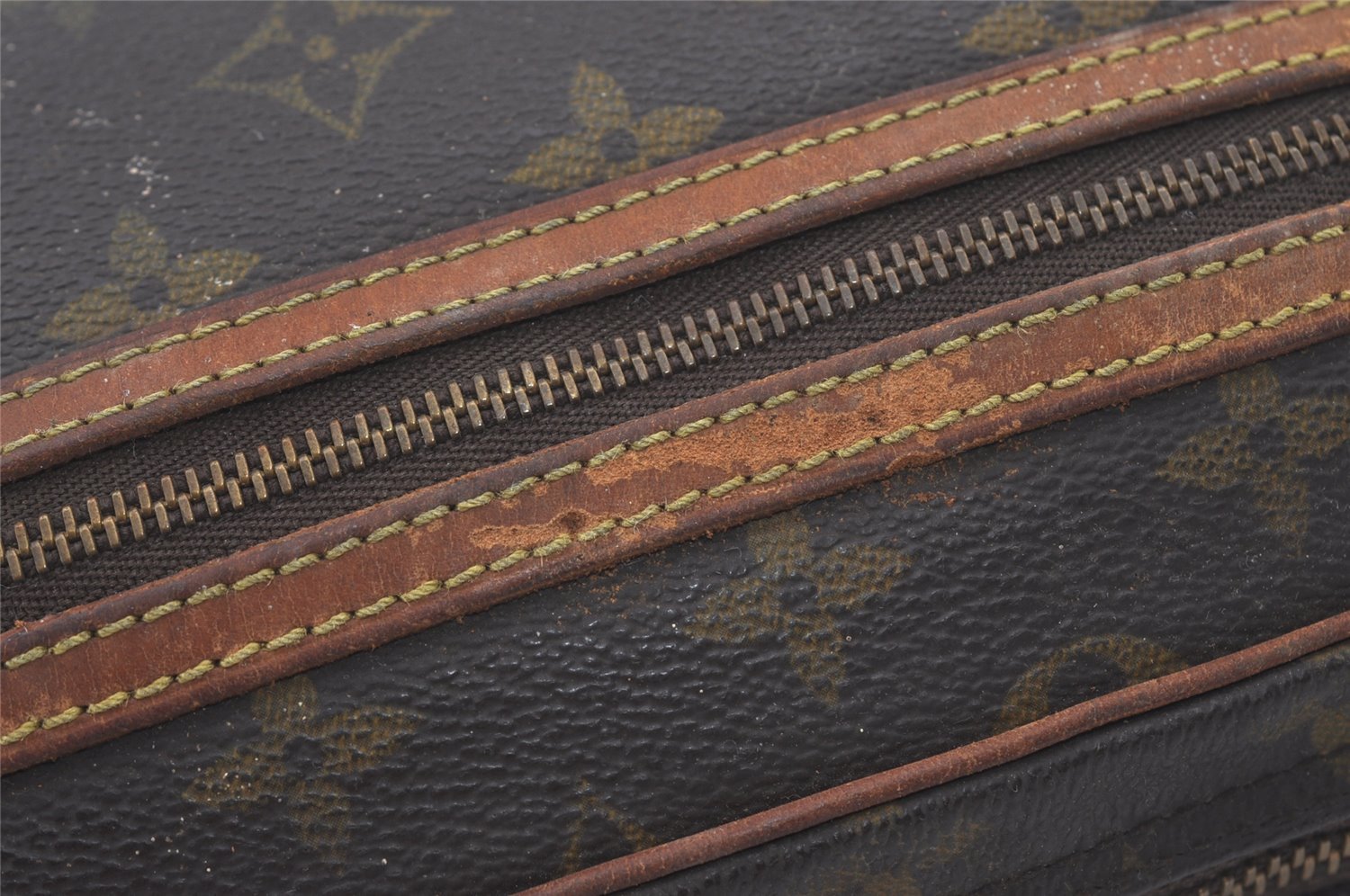 Authentic Louis Vuitton Monogram Marly Dragonne GM M51825 Clutch Hand Bag 4310I