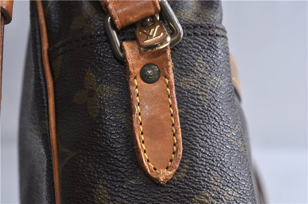 Auth LOUIS VUITTON Monogram Trocadero 30 Shoulder Cross Body Bag M51272 LV 4313C