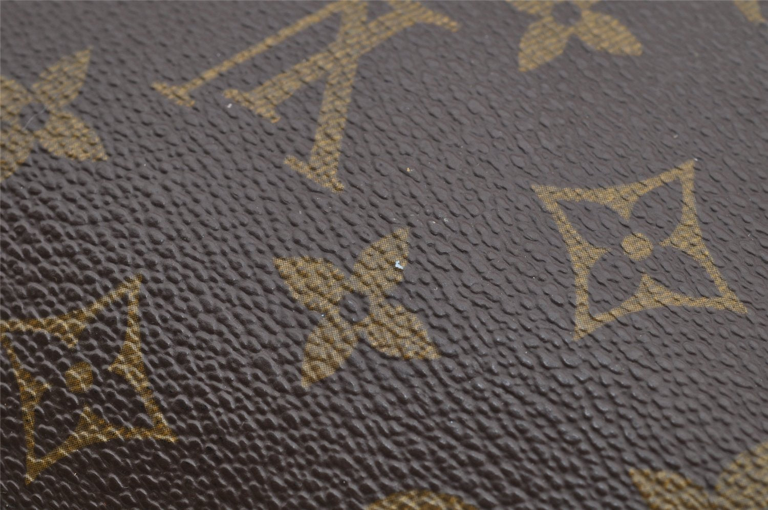 Auth Louis Vuitton Monogram Poche Toilette 26 Cosmetics Pouch Old Model LV 4314I