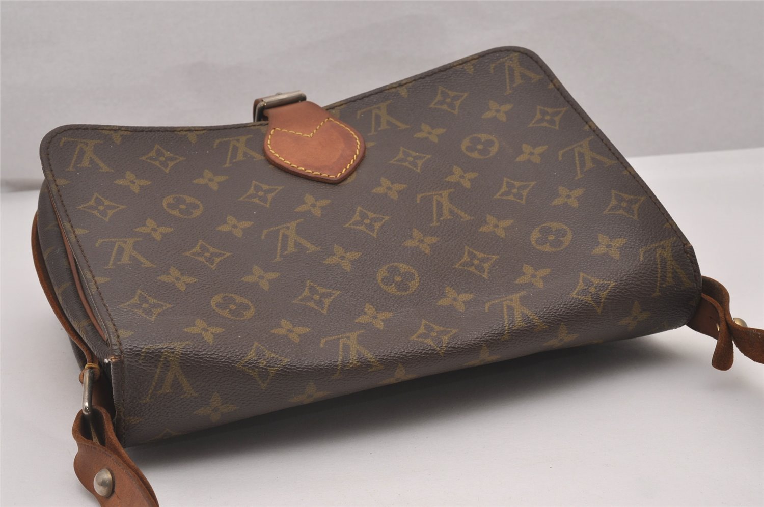 Authentic Louis Vuitton Monogram Cartouchiere GM Shoulder Bag Old Model 4318I
