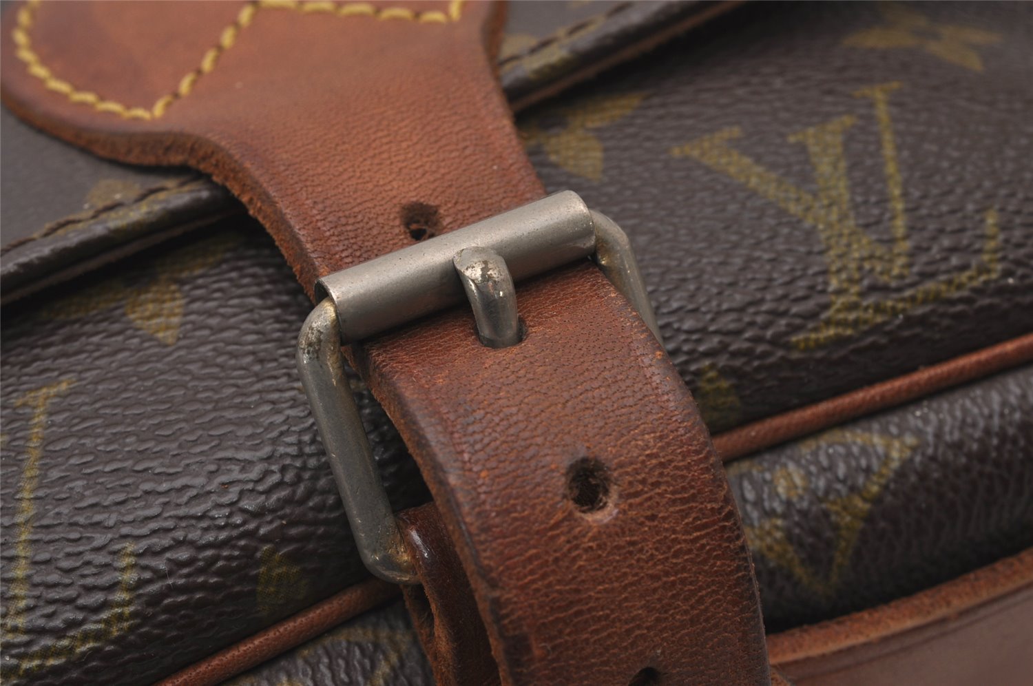 Authentic Louis Vuitton Monogram Cartouchiere GM Shoulder Bag Old Model 4318I