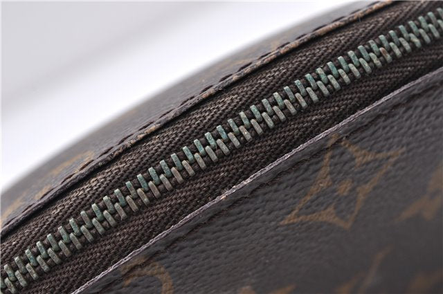 Auth LOUIS VUITTON Monogram Trousse Demi Ronde 23 Cosmetic Pouch M47520 LV 4319C
