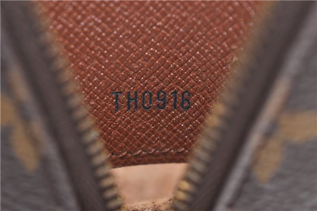 Auth LOUIS VUITTON Monogram Trousse Demi Ronde 23 Cosmetic Pouch M47520 LV 4319C