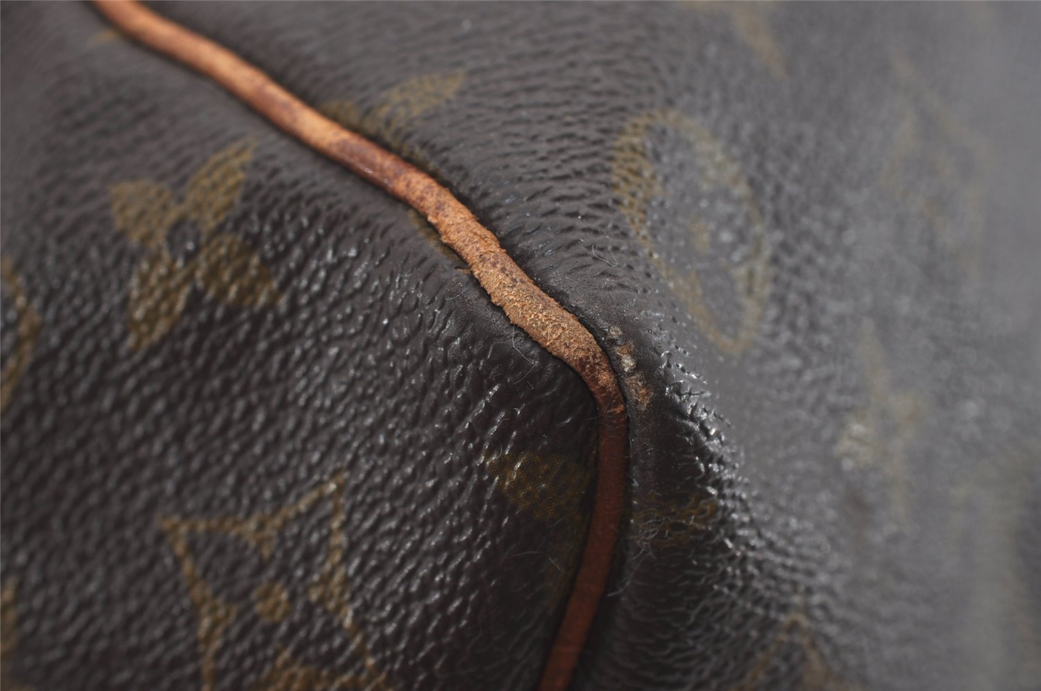 Authentic Louis Vuitton Monogram Keepall 50 Travel Boston Bag Old Model LV 4319I
