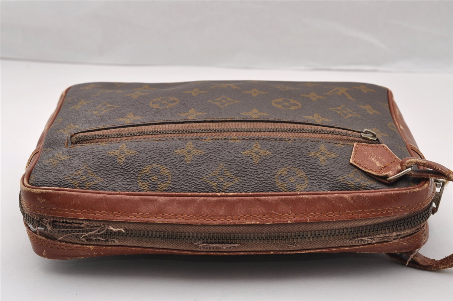 Authentic Louis Vuitton Monogram Pochette Sport Clutch Bag Old Model Junk 4327I