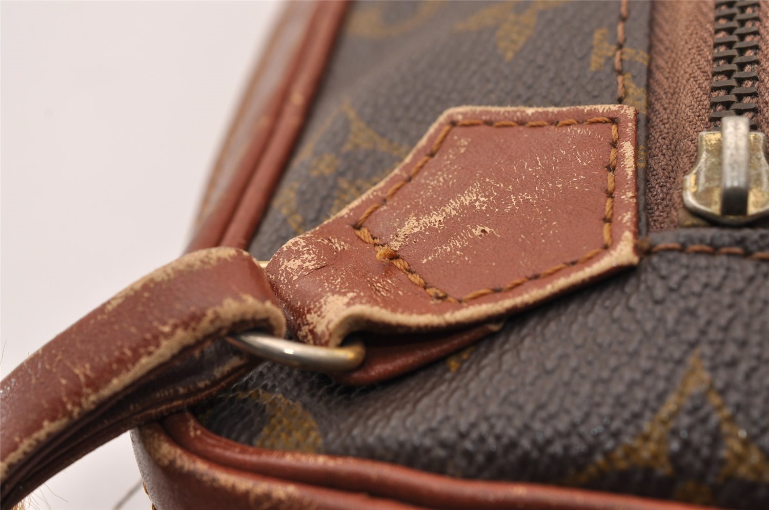 Authentic Louis Vuitton Monogram Pochette Sport Clutch Bag Old Model Junk 4327I