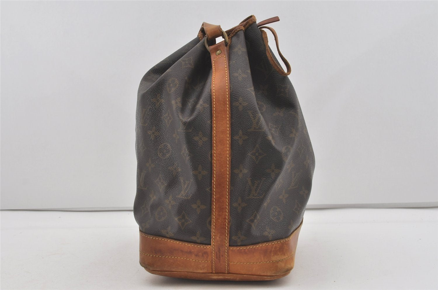 Authentic Louis Vuitton Monogram Noe Shoulder Drawstring Bag M42224 LV 4328I