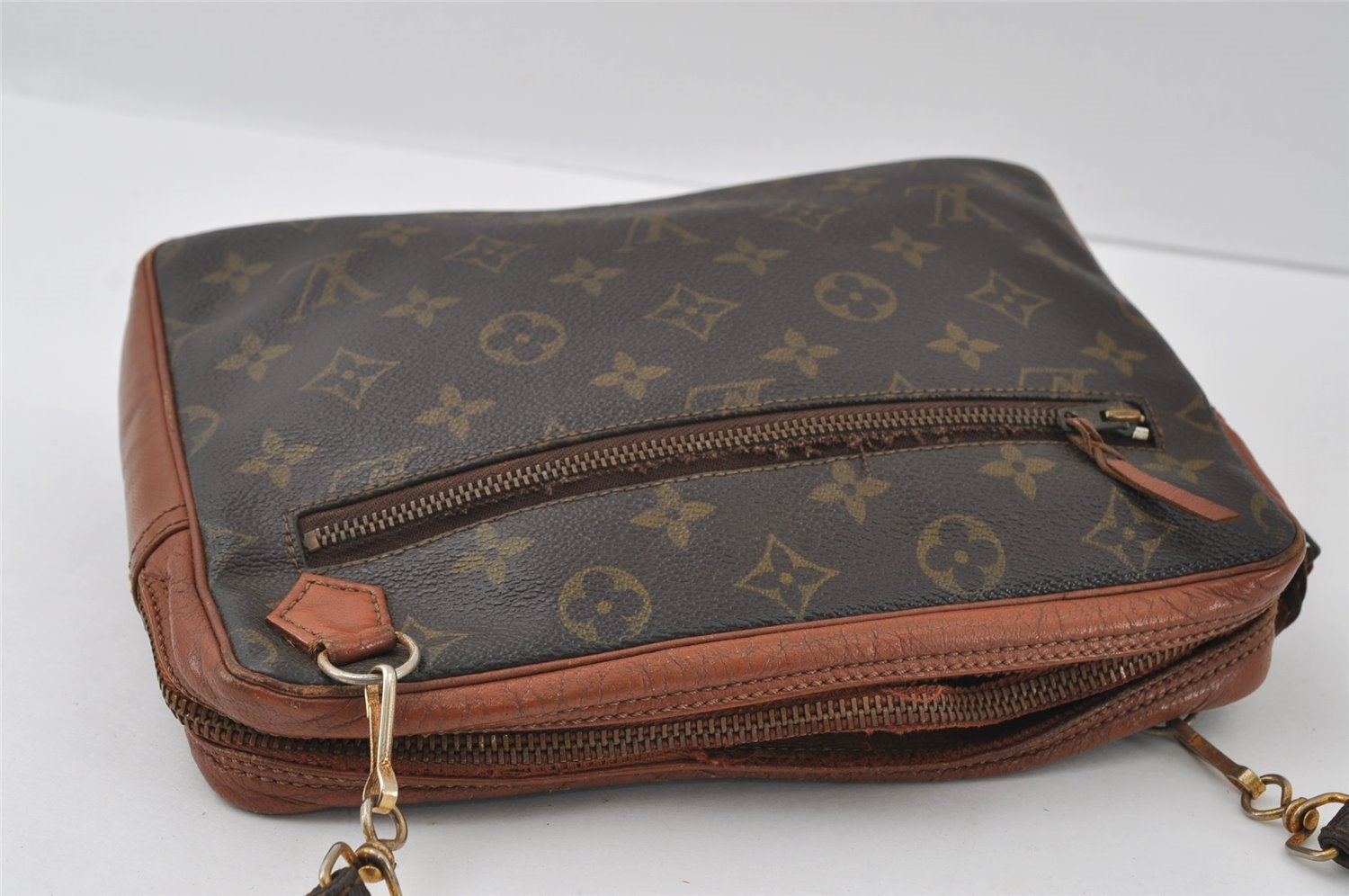 Authentic Louis Vuitton Monogram Shoulder Cross Body Bag Old Model Junk 4329I