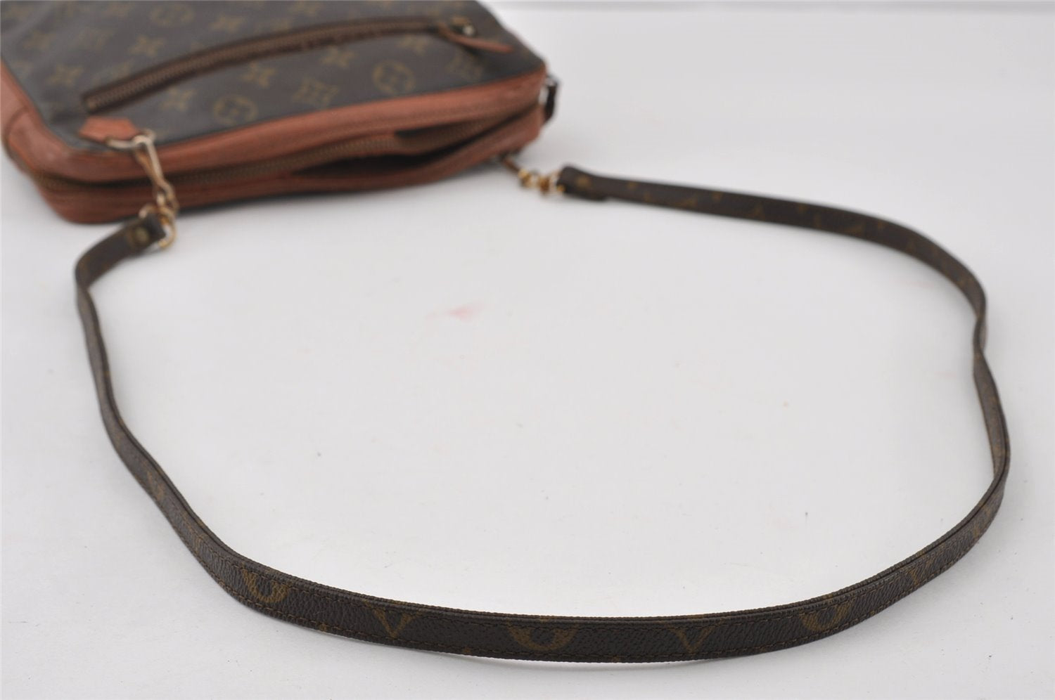 Authentic Louis Vuitton Monogram Shoulder Cross Body Bag Old Model Junk 4329I