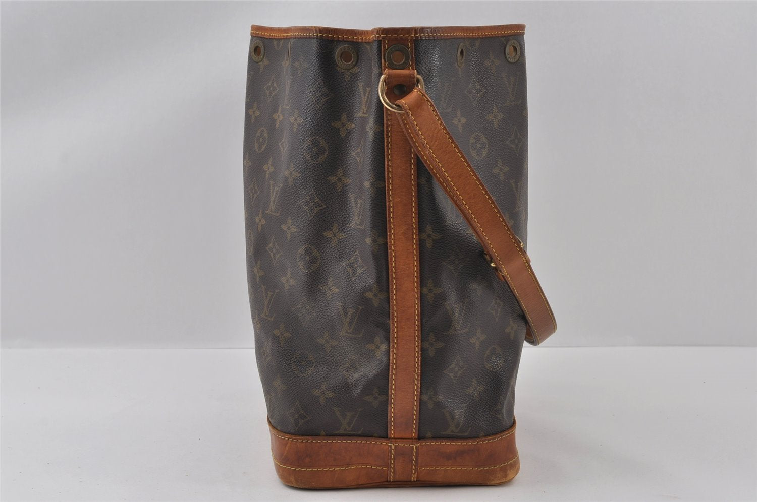 Authentic Louis Vuitton Monogram Noe Shoulder Drawstring Bag M42224 LV 4334I