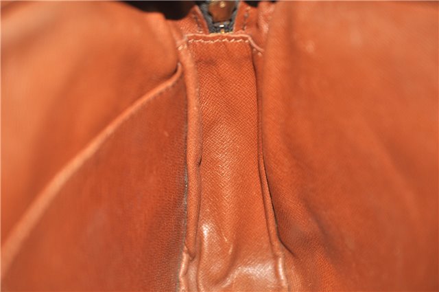 Auth LOUIS VUITTON Monogram Compiegne 28 Clutch Hand Bag M51845 LV Junk 4337C