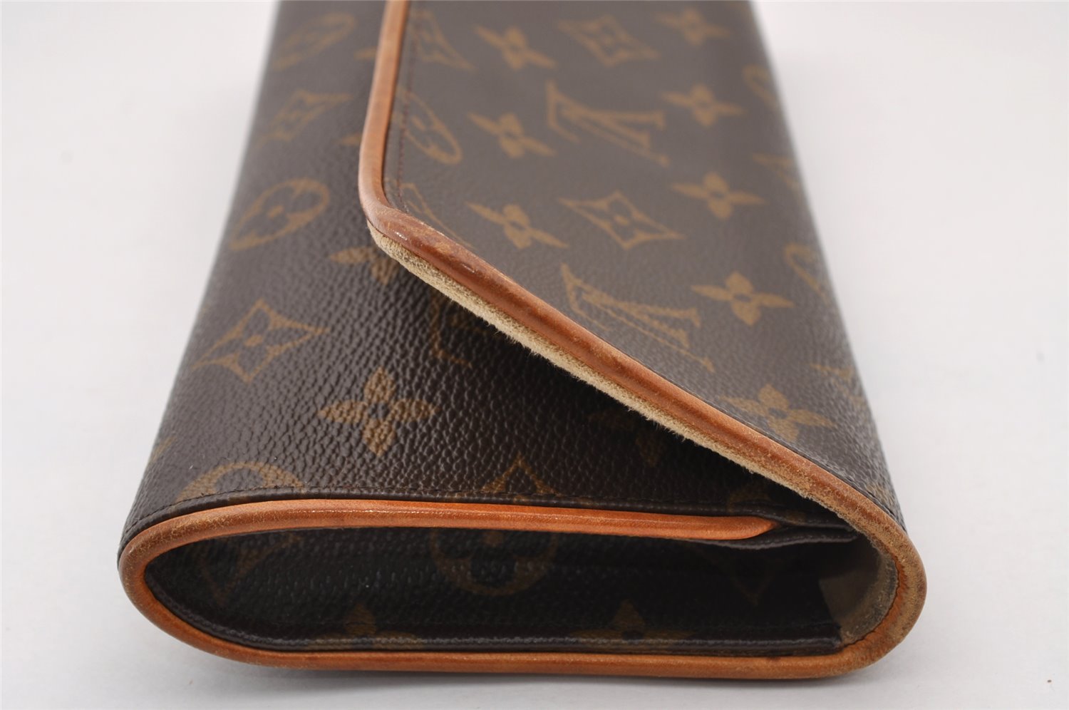 Authentic Louis Vuitton Monogram Pochette Twin GM Shoulder Bag M51852 LV 4338I