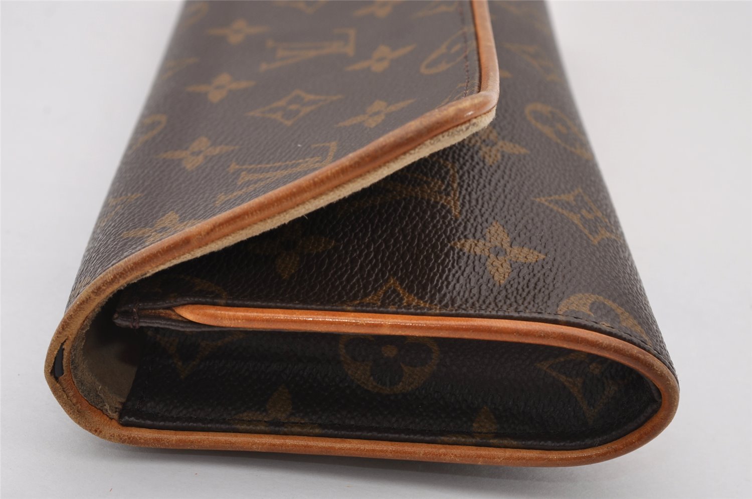 Authentic Louis Vuitton Monogram Pochette Twin GM Shoulder Bag M51852 LV 4338I