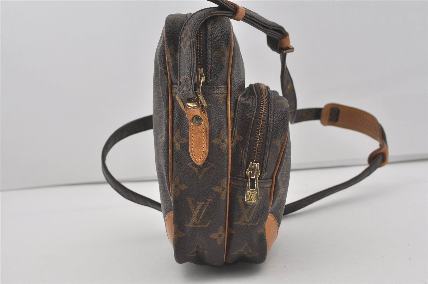 Authentic Louis Vuitton Monogram Amazone Shoulder Cross Body Bag M45236 LV 4340I