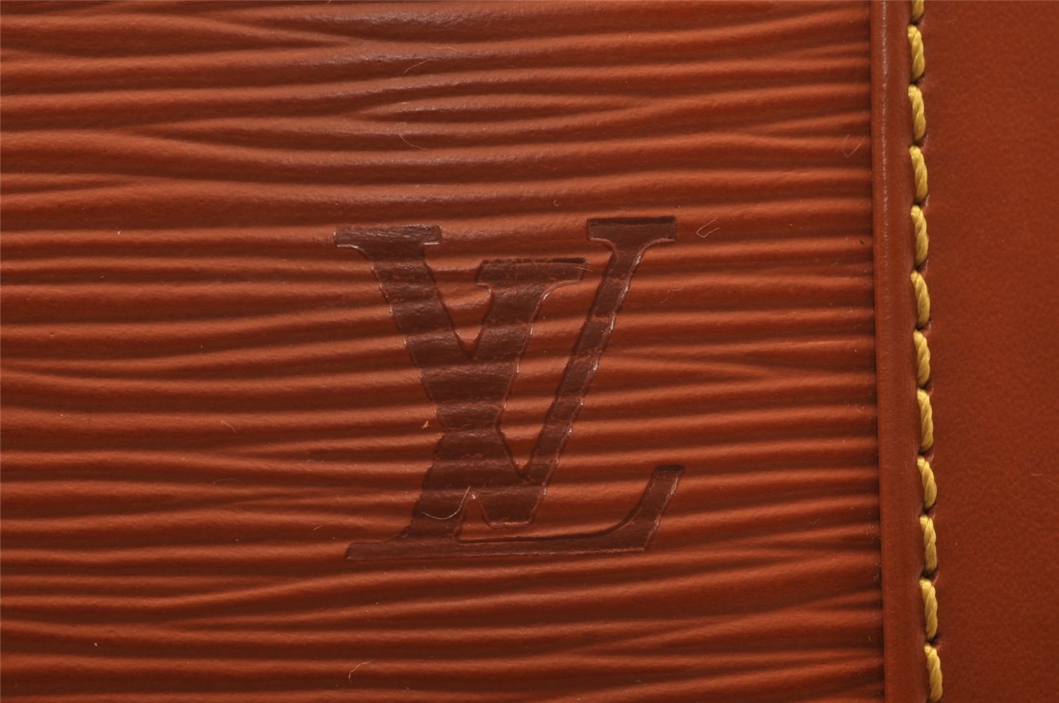 Authentic Louis Vuitton Epi Randonnee PM Shoulder Bag Brown M52353 LV 4341I