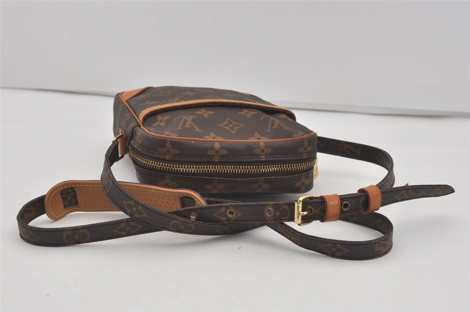Authentic Louis Vuitton Monogram Danube Shoulder Cross Body Bag M45266 LV 4350I