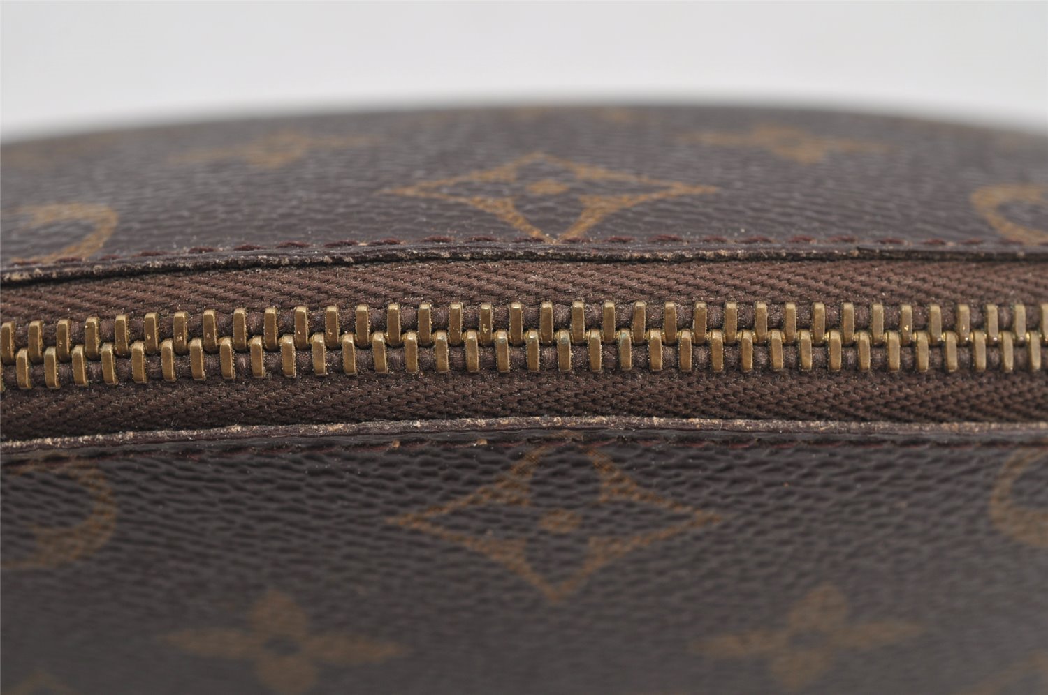 Authentic Louis Vuitton Monogram Trousse Demi Ronde 23 Pouch M47520 Junk 4371I