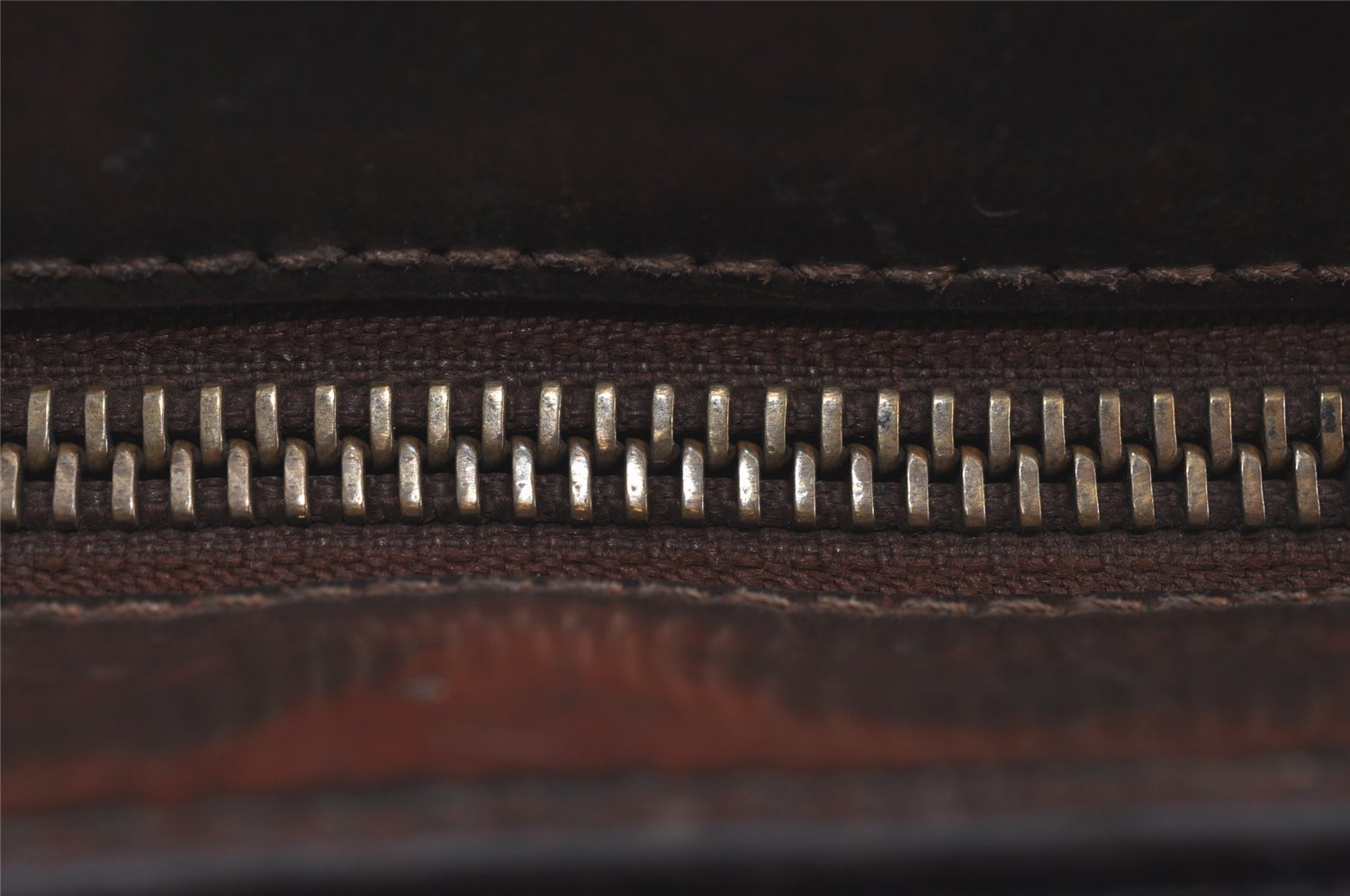 Authentic Louis Vuitton Monogram Pochette Homme Clutch Hand Bag M51795 LV 4379I