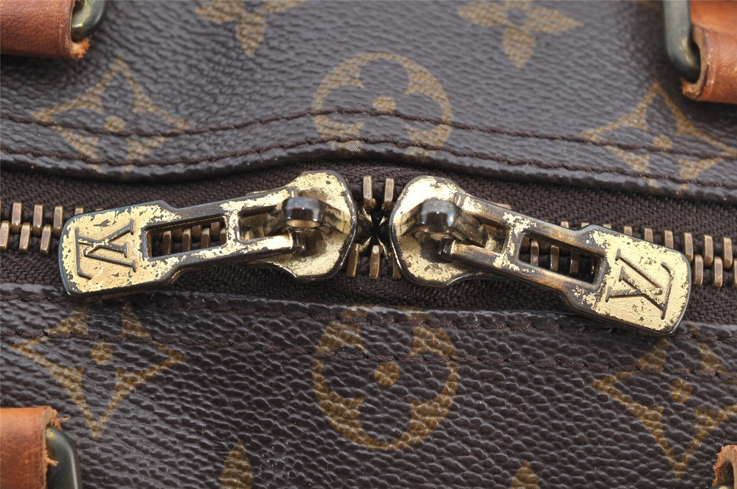 Authentic Louis Vuitton Monogram Keepall 45 Travel Boston Bag M41428 LV 4386I