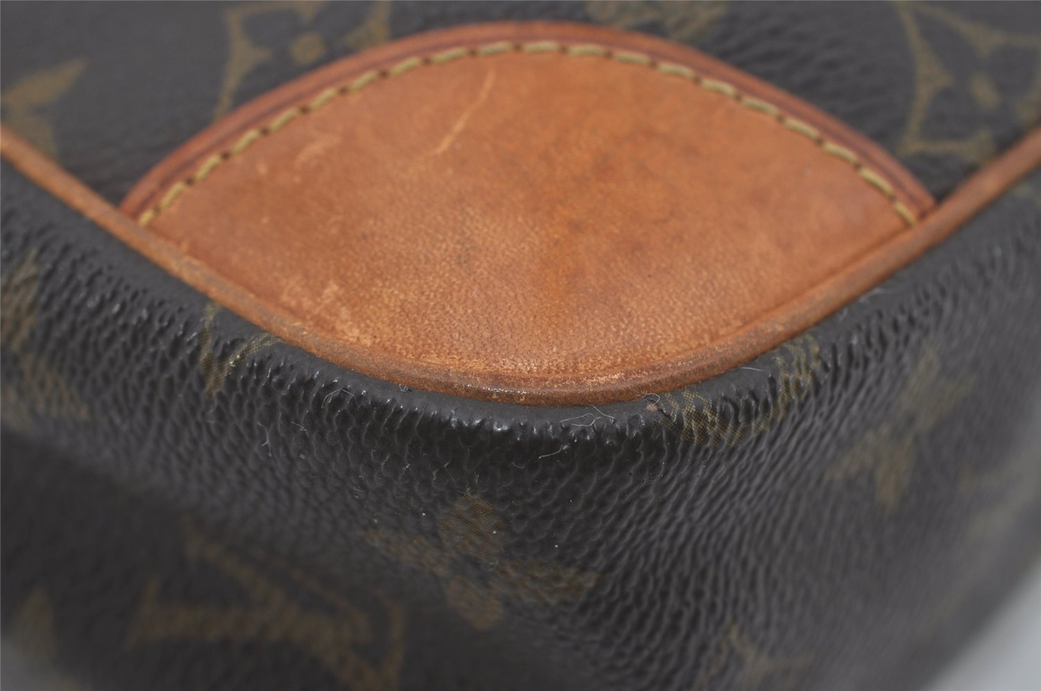 Authentic Louis Vuitton Monogram Compiegne 28 Clutch Hand Bag M51845 LV 4391I