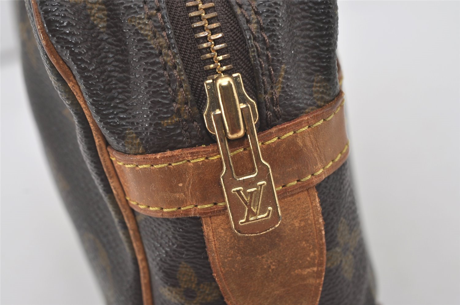 Authentic Louis Vuitton Monogram Compiegne 28 Clutch Hand Bag M51845 LV 4391I