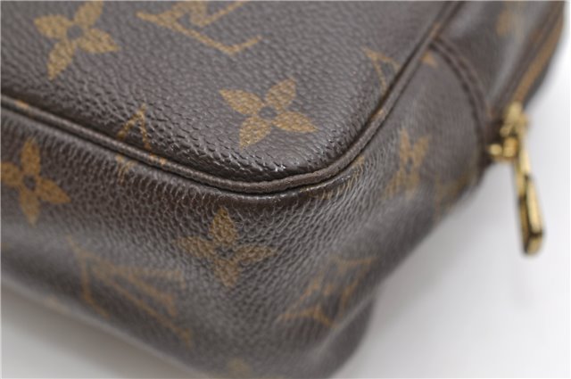 Auth Louis Vuitton Monogram Trousse Toilette 23 Clutch Hand Bag M47524 LV 4397D